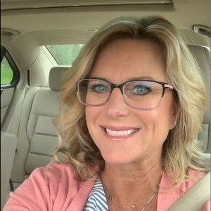 Meet your Posher, Dawn